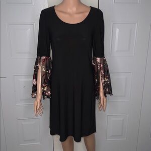 Roz & Ali Bell Sleeve Dress For Women